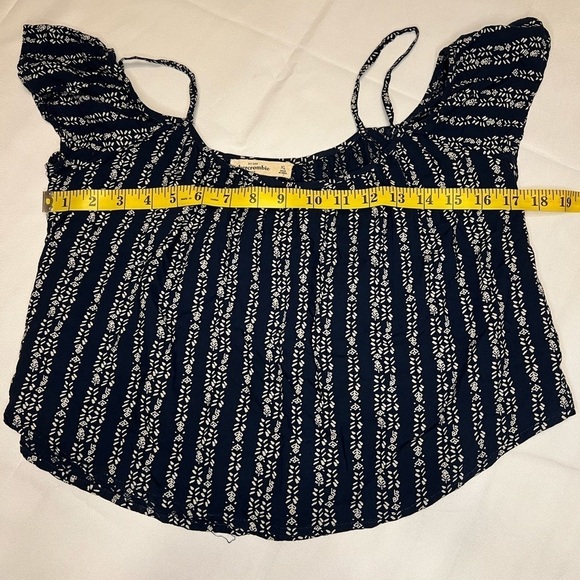 Abercrombie Kids Smocked Off the Shoulder Peplum Crop Top Girls Size XL - Picture 6 of 9